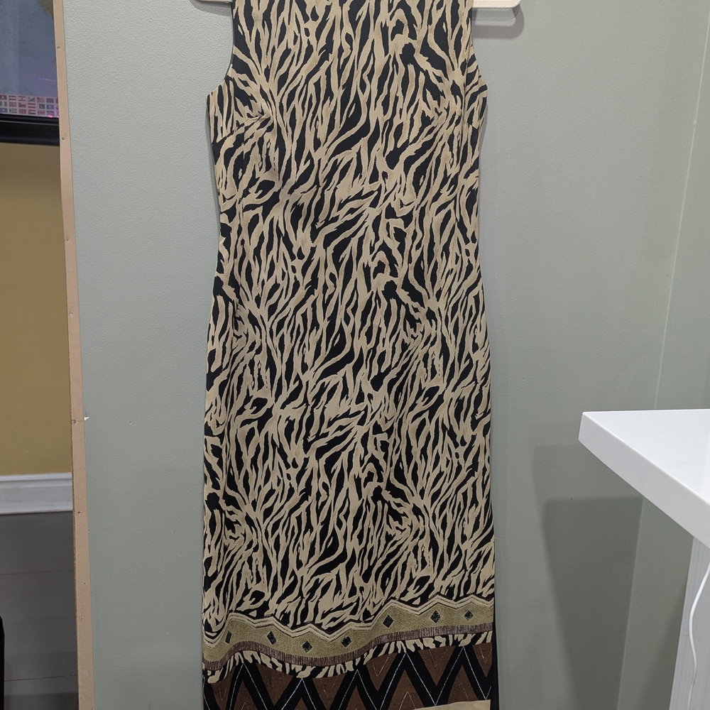 Chic Zebra Print Midi Dress
